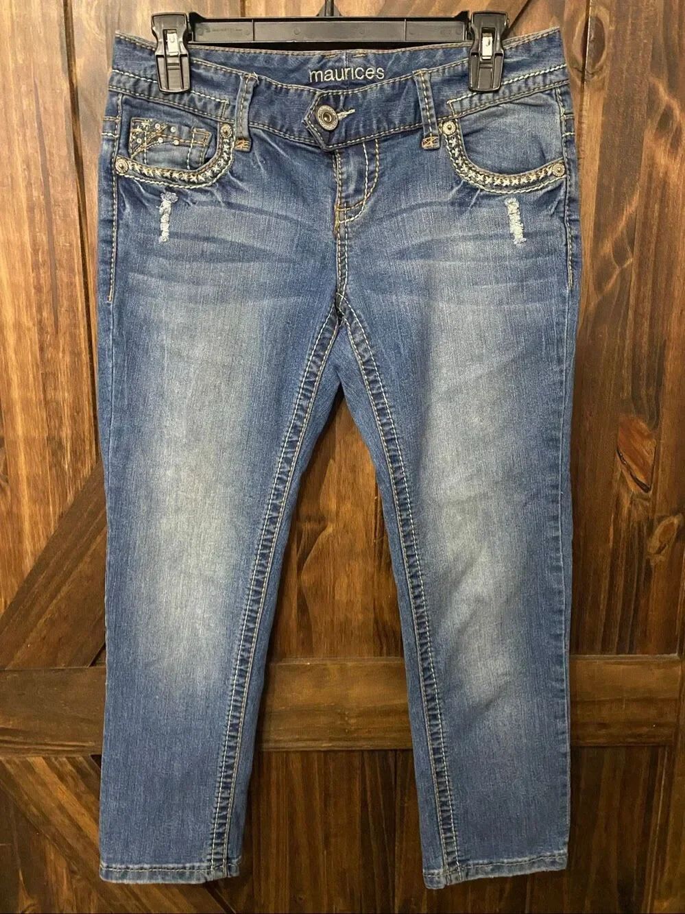 Maurice’s Capri Jeans Low Rise Rhinestone Embroidered Women’s Junior’s Sz 1/2